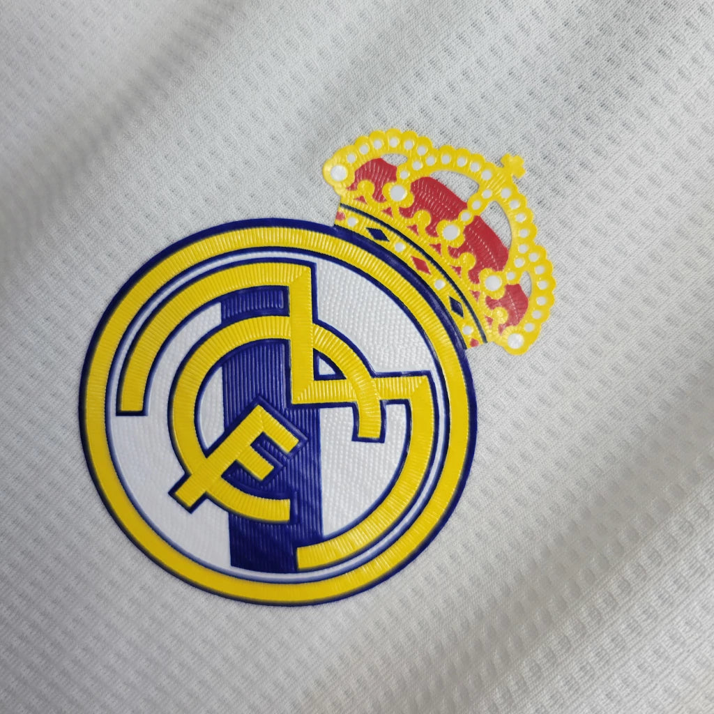 REAL MADRID RETRO JERSEY 2015/16